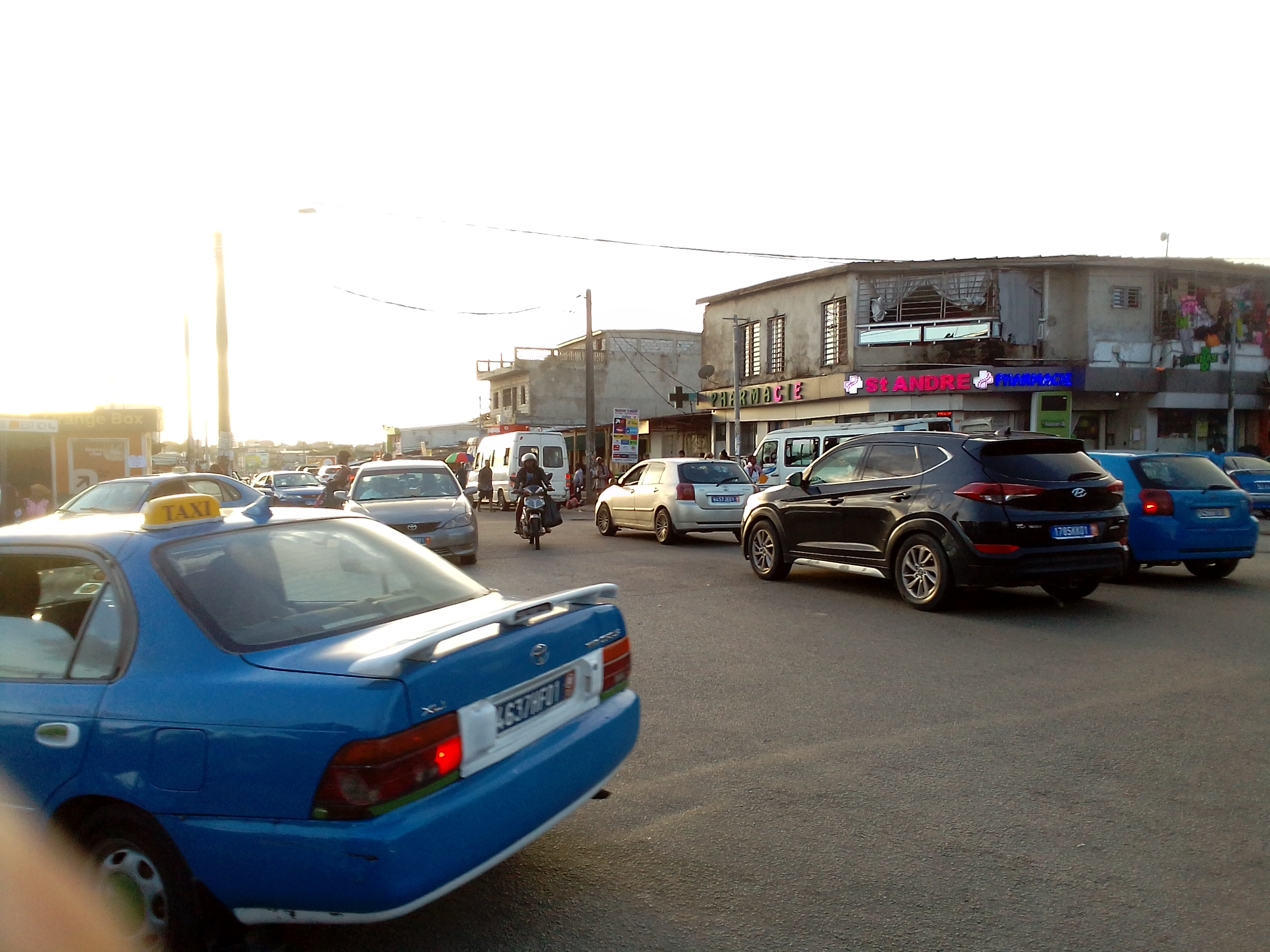 Commerces à Yopougon